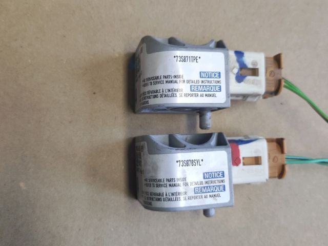 bontott SUZUKI SWIFT III Légzsák Indító Modul Oldallégzsák