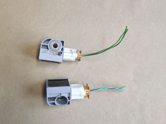 bontott SUZUKI SWIFT III Légzsák Indító Modul Oldallégzsák