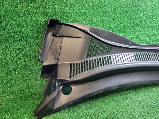 bontott SUZUKI SWIFT III Levélrács