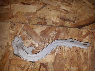 bontott SUZUKI SWIFT III Motorháztető Bal Zsanér