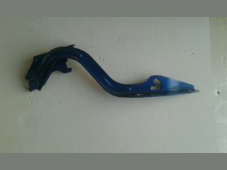 bontott SUZUKI SWIFT III Motorháztető Jobb Zsanér