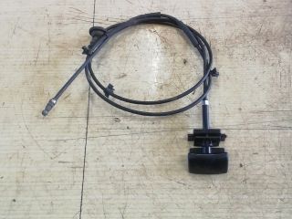 bontott SUZUKI SWIFT III Motorháztető Nyitó Kar / Gomb