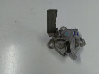 bontott SUZUKI SWIFT III Motorháztető Zárszerkezet