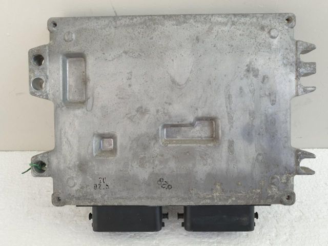 bontott SUZUKI SWIFT III Motorvezérlő
