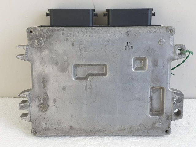 bontott SUZUKI SWIFT III Motorvezérlő