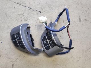 bontott SUZUKI SWIFT III Multikormány Kapcsoló Pár