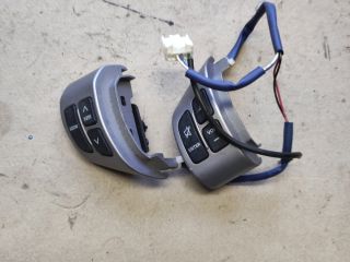 bontott SUZUKI SWIFT III Multikormány Kapcsoló Pár