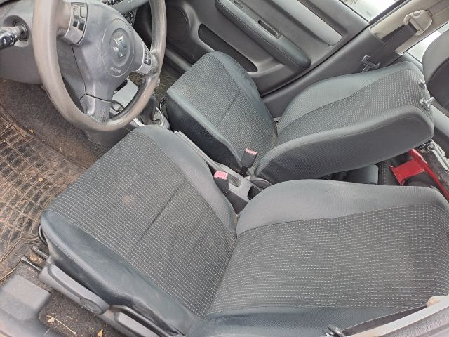 bontott SUZUKI SWIFT III Multikormány