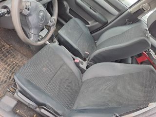 bontott SUZUKI SWIFT III Multikormány