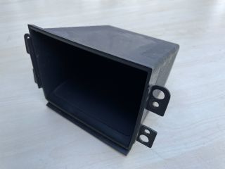 bontott SUZUKI SWIFT III Műszerfal alatti Műanyag Elem