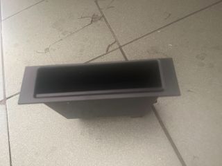 bontott SUZUKI SWIFT III Műszerfal alatti Műanyag Elem