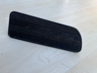 bontott SUZUKI SWIFT III Műszerfal alatti Műanyag Elem