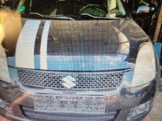 bontott SUZUKI SWIFT III Műszerfal Héj