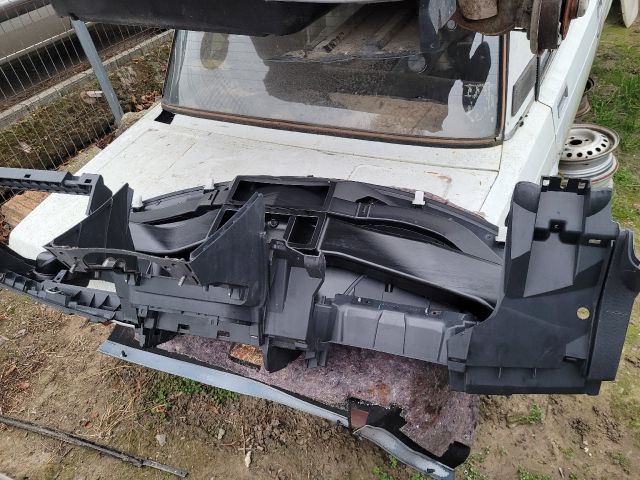 bontott SUZUKI SWIFT III Műszerfal Héj