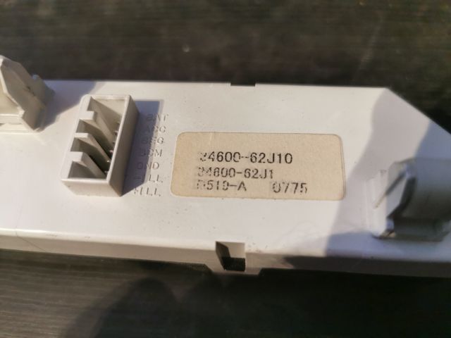 bontott SUZUKI SWIFT III Óra (Időmérő)