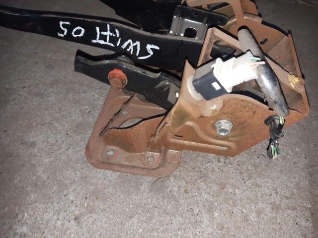 bontott SUZUKI SWIFT III Pedálsor (Gáz, Fék, Kuplung)