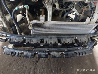 bontott SUZUKI SWIFT III Pollenszűrő Fedél