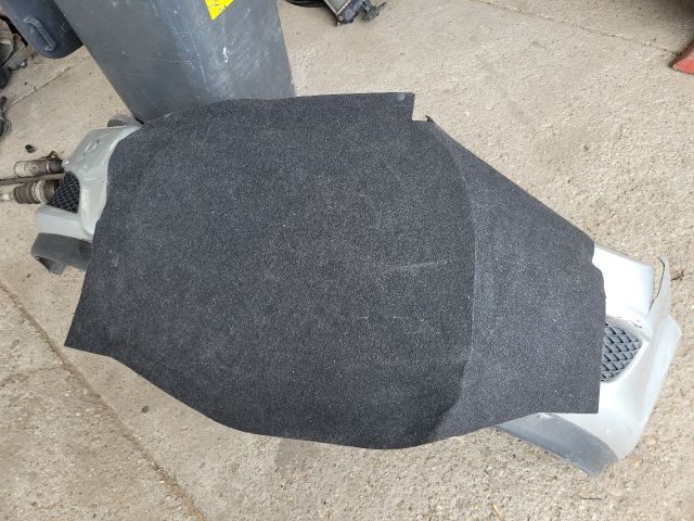 bontott SUZUKI SWIFT III Pótkerék Takaró