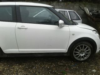 bontott SUZUKI SWIFT III Pótkerék