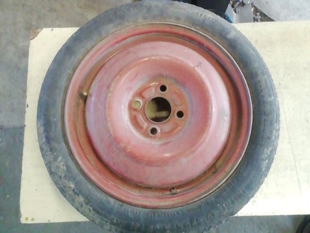 bontott SUZUKI SWIFT III Pótkerék