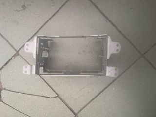 bontott SUZUKI SWIFT III Rádió / CD Keret