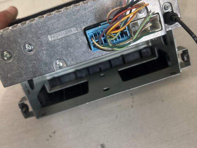 bontott SUZUKI SWIFT III Rádió / CD