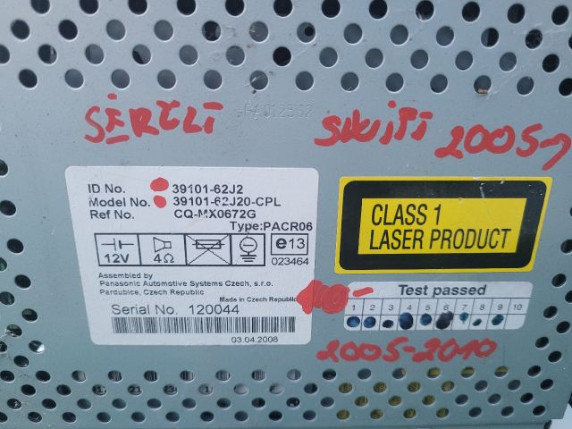 bontott SUZUKI SWIFT III Rádió / CD