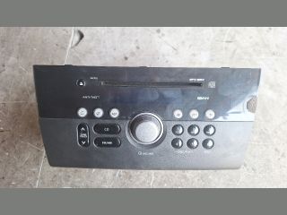 bontott SUZUKI SWIFT III Rádió / CD