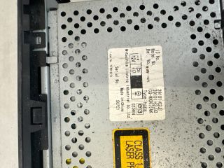 bontott SUZUKI SWIFT III Rádió / CD