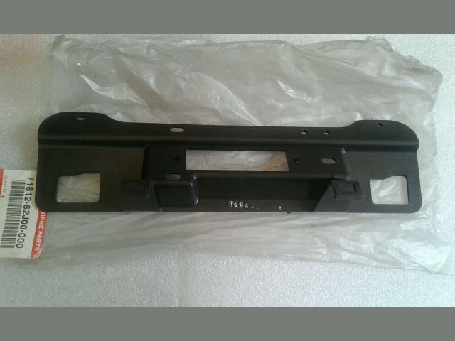 bontott SUZUKI SWIFT III Rendszámtábla Világítás Keret