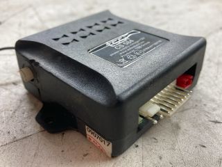 bontott SUZUKI SWIFT III Riasztó Központ