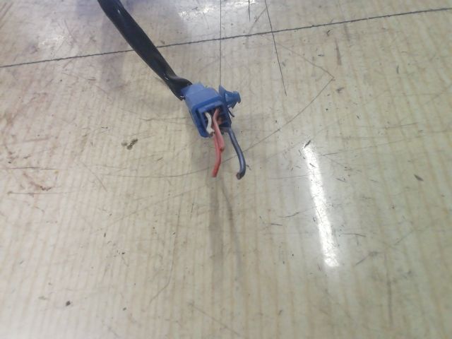 bontott SUZUKI SWIFT III Szivargyújtó Aljzat