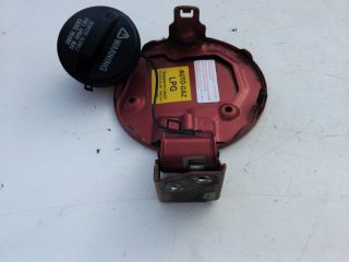 bontott SUZUKI SWIFT III Tankajtó