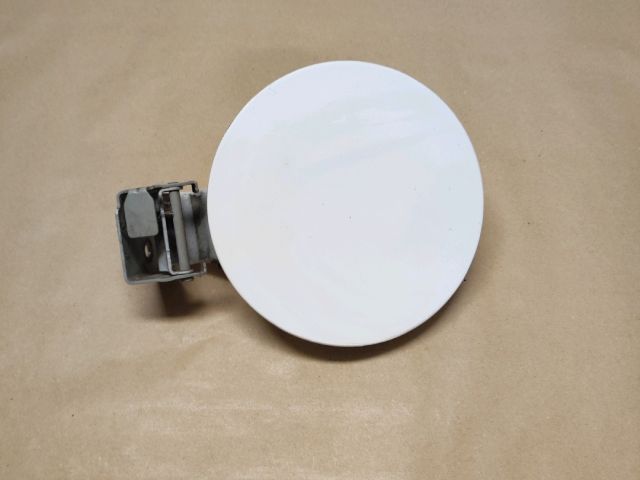 bontott SUZUKI SWIFT III Tankajtó