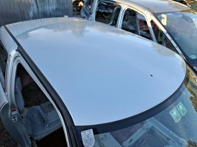 bontott SUZUKI SWIFT III Tető