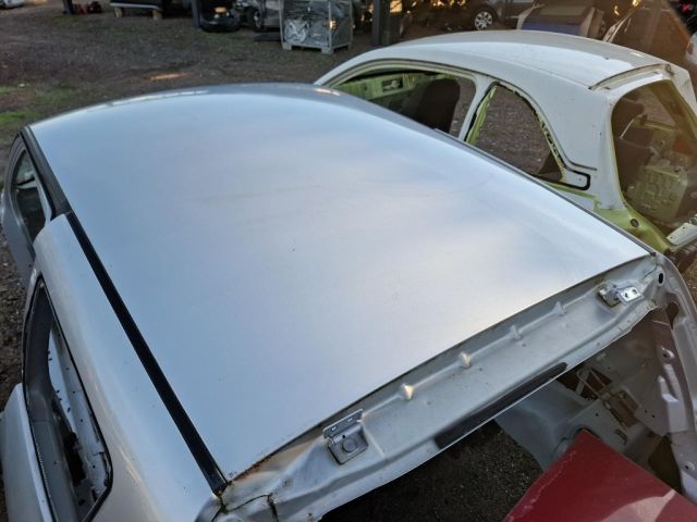 bontott SUZUKI SWIFT III Tető