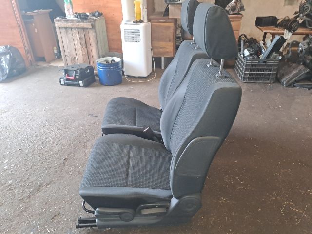 bontott SUZUKI SWIFT III Ülés Szett