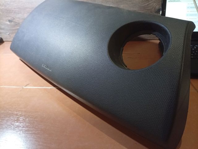 bontott SUZUKI SWIFT III Utasoldali Légzsák