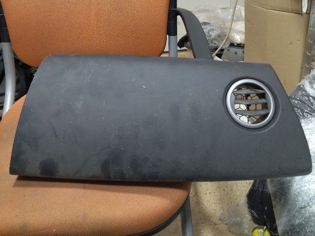 bontott SUZUKI SWIFT III Utasoldali Légzsák