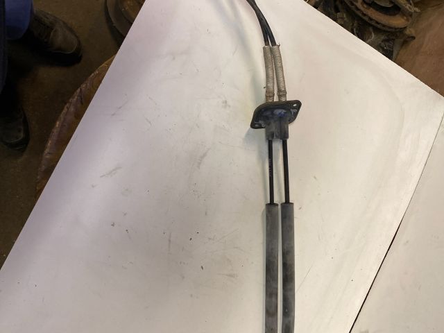 bontott SUZUKI SWIFT III Váltó Bowden