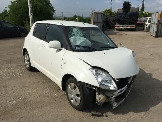 bontott SUZUKI SWIFT III Vészvillogó Kapcsoló