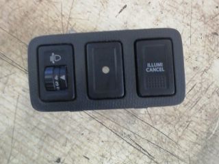 bontott SUZUKI SWIFT III Világítás Kapcsoló