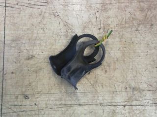 bontott SUZUKI SWIFT III Vízhűtő Radiátor Tartó