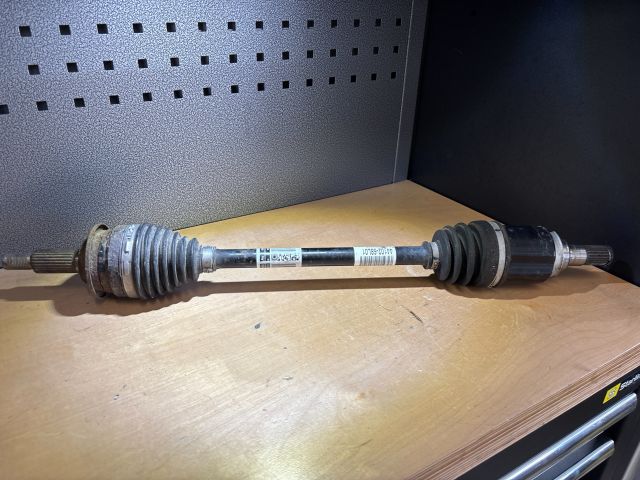 bontott SUZUKI SWIFT IV Bal Féltengely