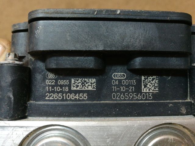 bontott SUZUKI SWIFT IV ABS Kocka