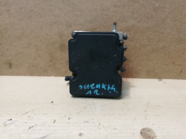 bontott SUZUKI SWIFT IV ABS Kocka