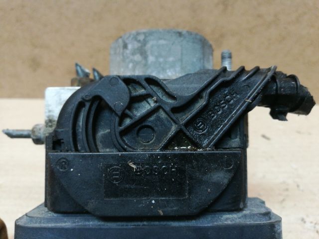 bontott SUZUKI SWIFT IV ABS Kocka