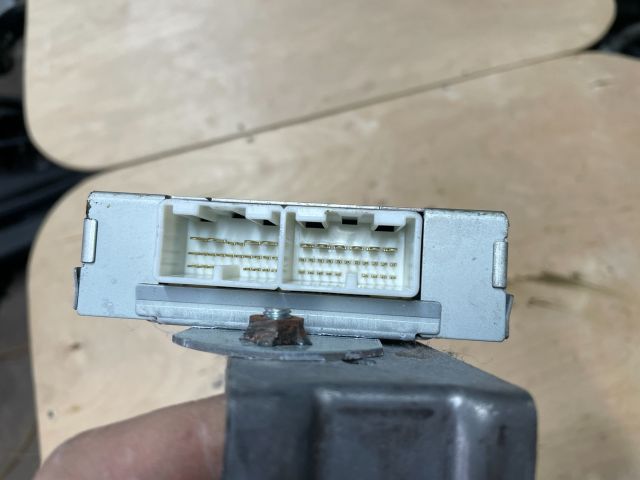 bontott SUZUKI SWIFT IV Automata Váltó Elektronika