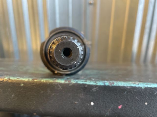 bontott SUZUKI SWIFT IV Bal Féltengely