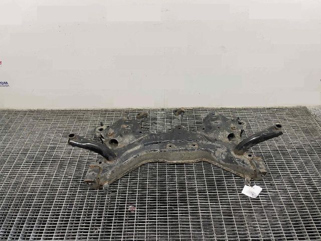 bontott SUZUKI SWIFT IV Első Bölcső